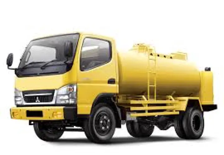 SEDOT WC SAMPAI HABIS di Ciampea